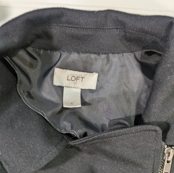 Loft Black Asymmetric Zip Waist Length Knit Jacket - Picture 2 of 3